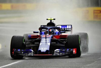 红牛二队STR13赛车参加2018年澳大利亚大奖赛周六练习