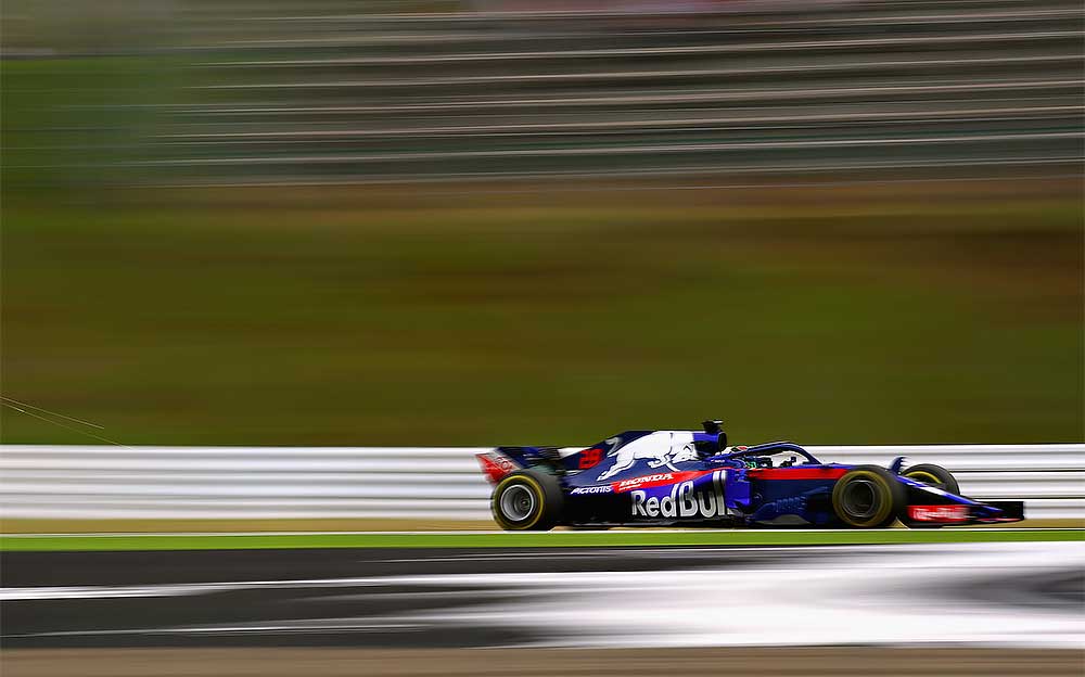 红牛二队STR13赛车参加2018年日本大奖赛排位赛