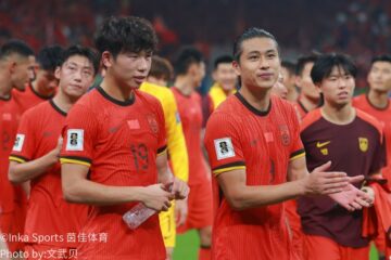 中国队1比0绝杀庆祝