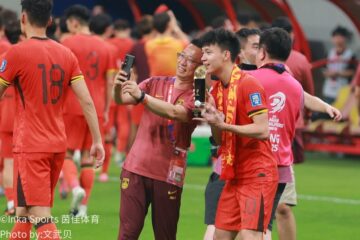 中国队前场进攻画面