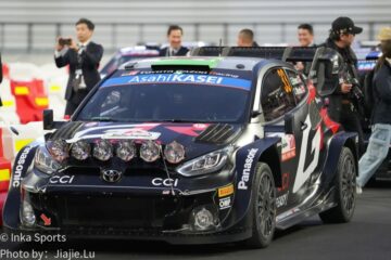丰田GR Yaris维修区赛前整备