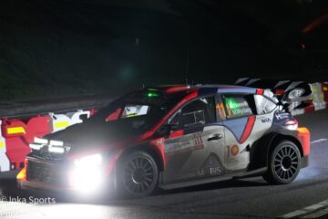 现代i20夜赛弯道扬尘