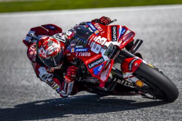 弗朗切斯科·巴尼亚亚驾驶63号杜卡迪赛车参加2026年MotoGP奥地利大奖赛