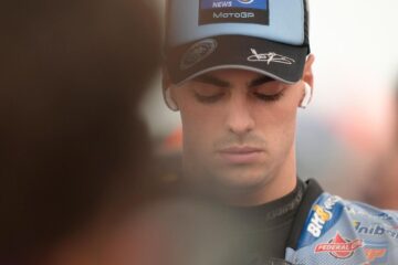 费尔明·阿尔德格尔的MotoGP官方资料照片