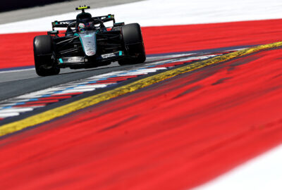 2026年F1奥地利大奖赛三练，安东内利驾驶梅赛德斯在红牛环赛道行驶