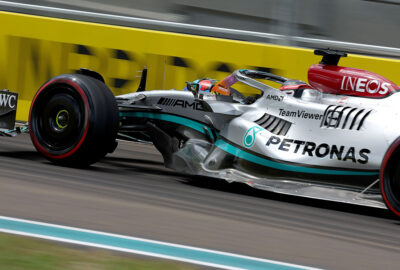 2022年F1迈阿密大奖赛一练，拉塞尔驾驶梅赛德斯W13