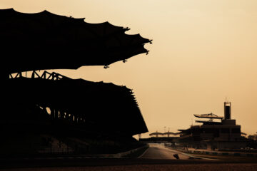 雪邦国际赛道黄昏剪影，MotoGP 2027季前测试举办地