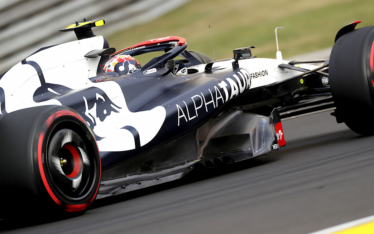 2023年F1匈牙利大奖赛二练，角田裕毅驾驶红牛二队AT04赛车在亨格罗林赛道位列第四