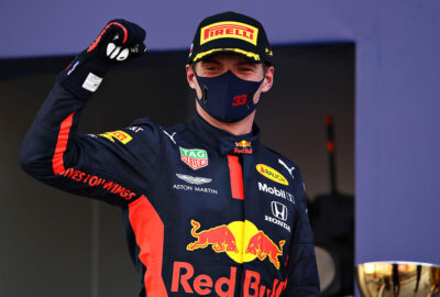 2020年F1俄罗斯大奖赛正赛，登上领奖台的红牛-本田车手马克斯·维斯塔潘