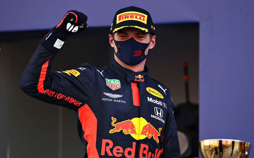 2020年F1俄罗斯大奖赛正赛，登上领奖台的红牛-本田车手马克斯·维斯塔潘