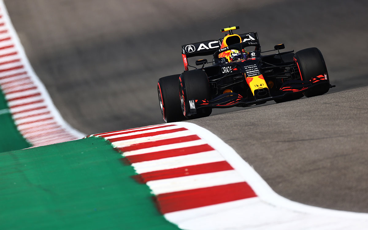 2021年F1美国大奖赛一练，行驶在美洲赛道（COTA）的红牛车手佩雷兹