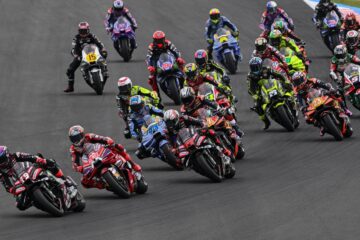 2026年日本大奖赛MotoGP赛车争夺画面，2027赛制公告采用的资料图。