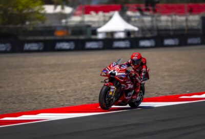 2026年10月9日MotoGP印尼站周五练习，马克·马奎斯驾驶93号杜卡迪赛车。