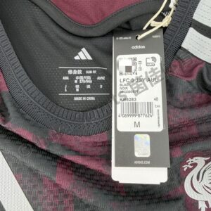 26-27利物浦第二客场长袖球员版球衣 商品细节图