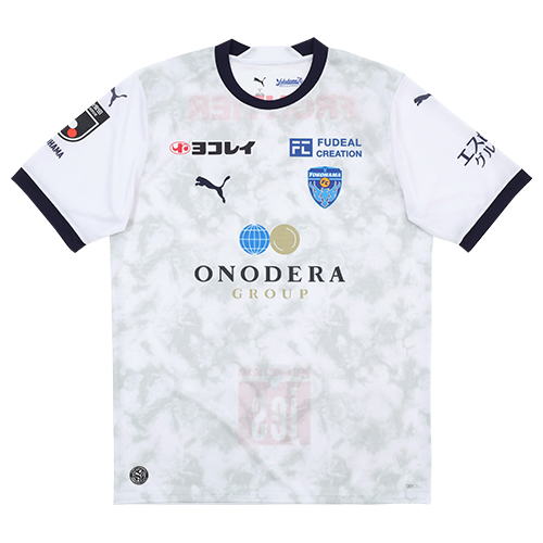 26-27横滨FC客场球衣 正面服装图