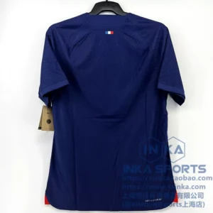 Nike 2023-24巴黎圣日耳曼主场球员版球衣 DX2620-411 — 商品实拍2