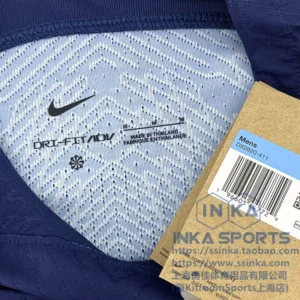 Nike 2023-24巴黎圣日耳曼主场球员版球衣 DX2620-411 — 商品实拍5
