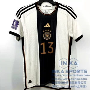 adidas 2022德国主场球员版球衣 HF1693 — 商品实拍2