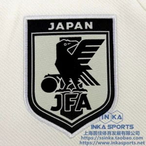 adidas 2026日本国家队客场出场外套 KA1514 — 商品实拍3